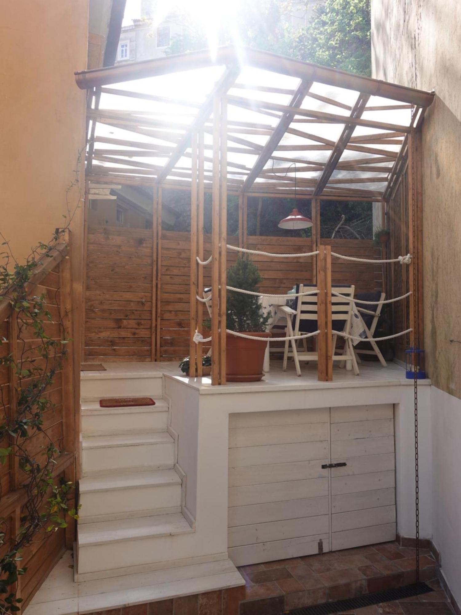 Cavana Cosy Apartment With Garden Near The Sea Trieste Exterior foto